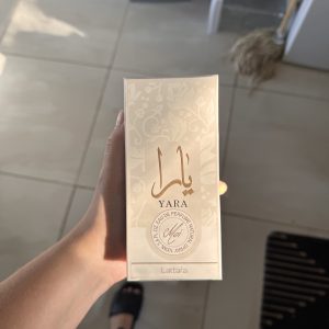 Yara Moi By Lattafa EDP 100ml (White)